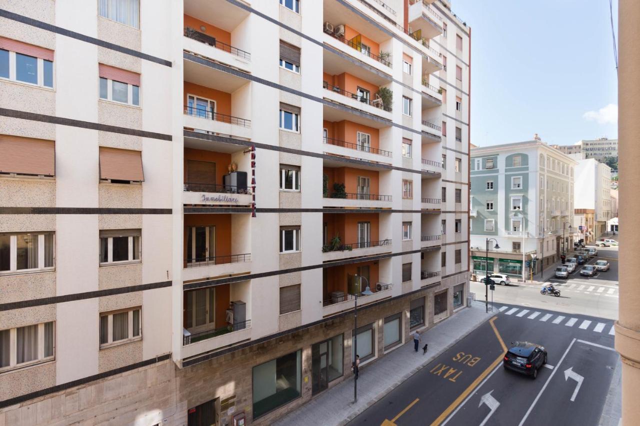 Bb22 Cagliari Ξενοδοχείο Εξωτερικό φωτογραφία